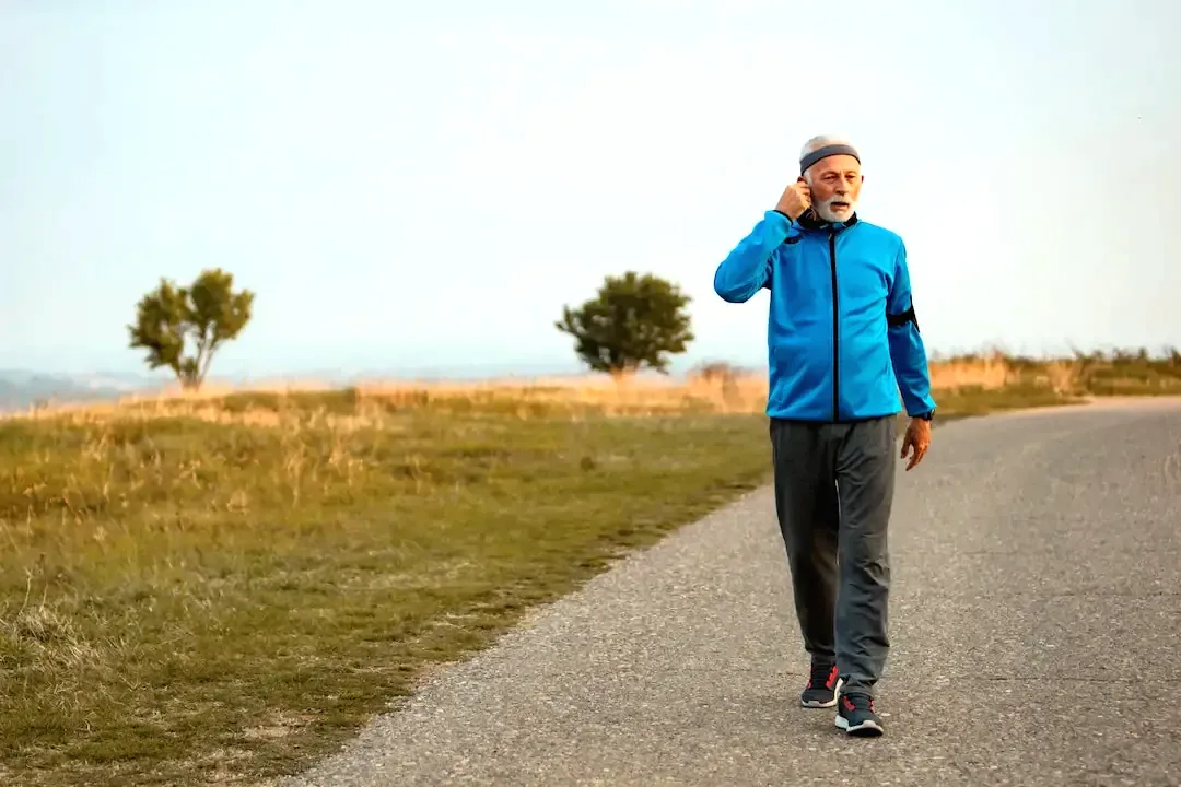 marcha nordica vs caminata beneficios y comparacion